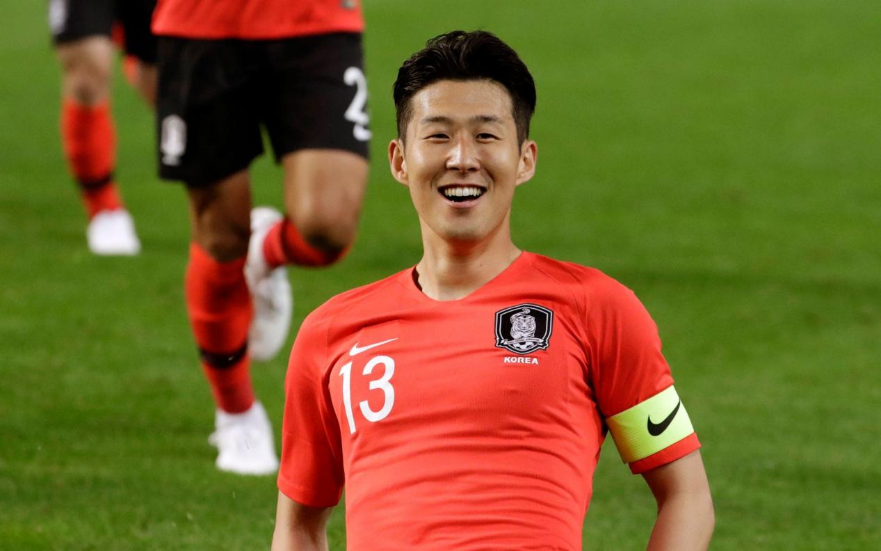 世界杯射手和助攻双榜:本泽马以25球领跑射手榜韩国国家男子足