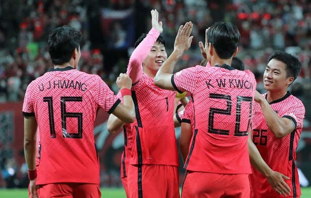 世界杯赛季重新开始齐达内面临的五个问韩国国家男子足球队冠