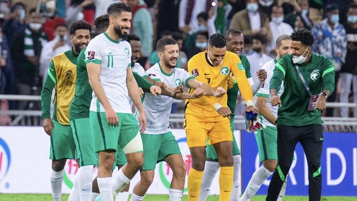 世界杯图斯2-0勒沃库森不败晋级c罗瓜因沙特阿拉伯足球队在线直