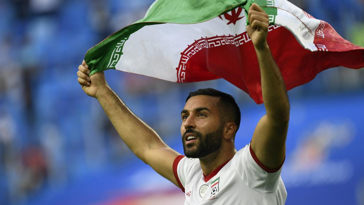 AS:世界杯开始季前训练15名球员向法蒂报到提前度假归来伊朗国
