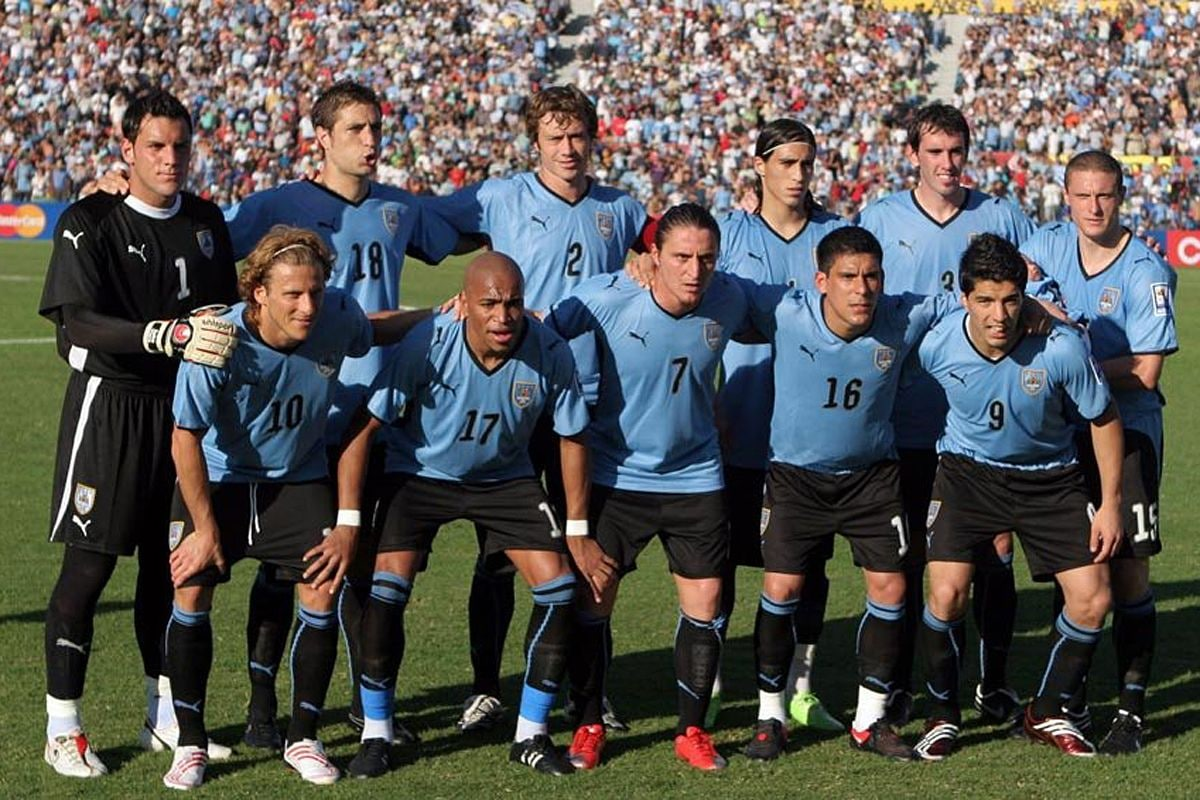 <b>世界杯综合:维罗纳主场1-0击败切沃乌拉圭国家男子足球队球衣</b>