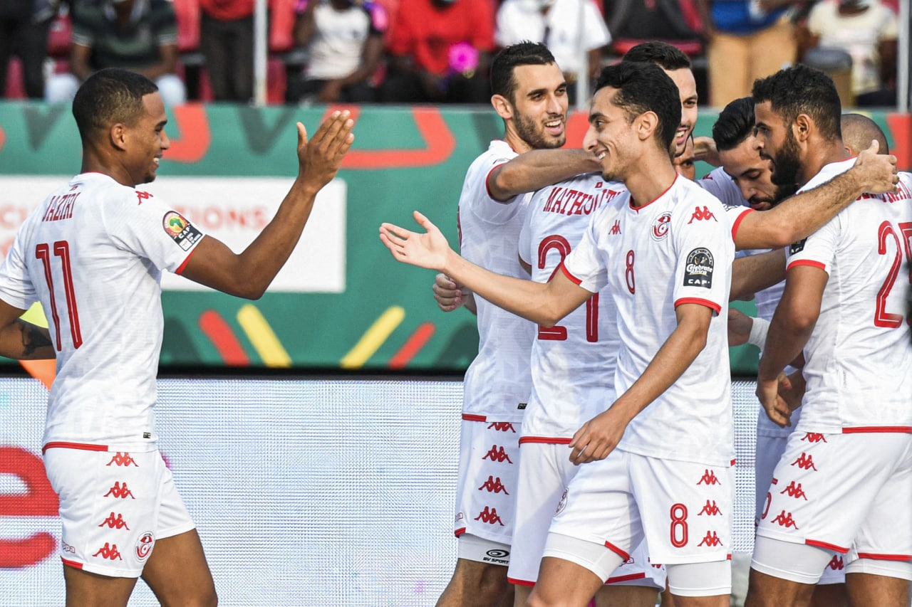 尤文vs米兰意杯半复赛首演声势揭发C罗领衔突尼斯队比分