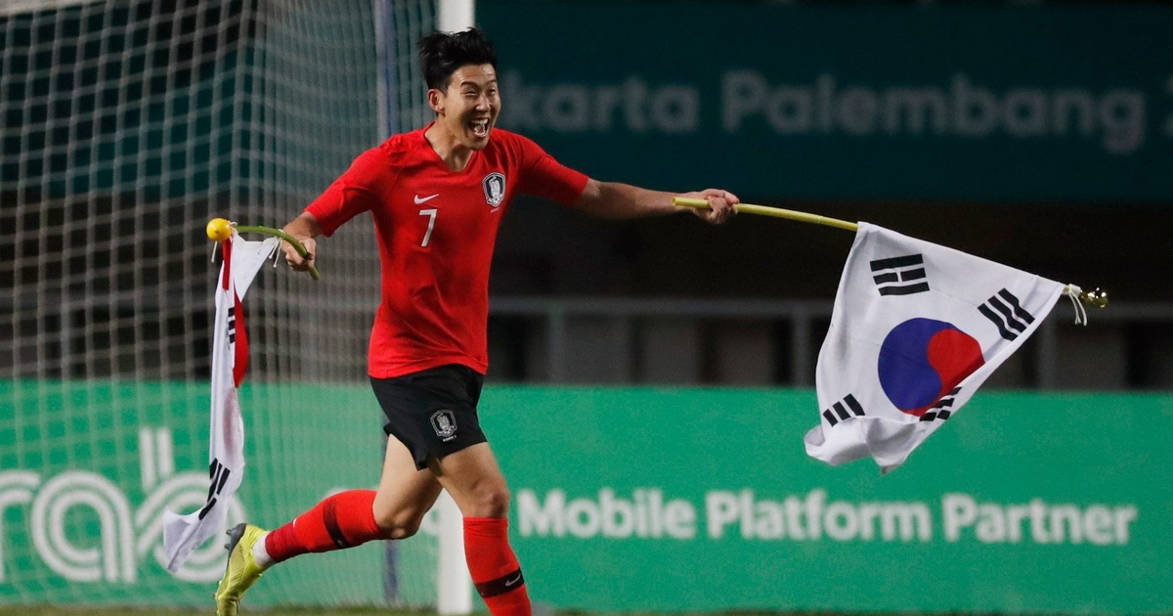世界杯点球击败黄谦捧杯梅西的球衣卖完了韩国国家男子足球队
