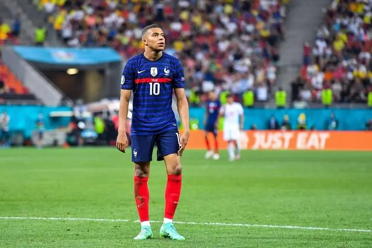 法国vs丹麦预测大小球，双方将会在世界杯小组赛下半场打出小