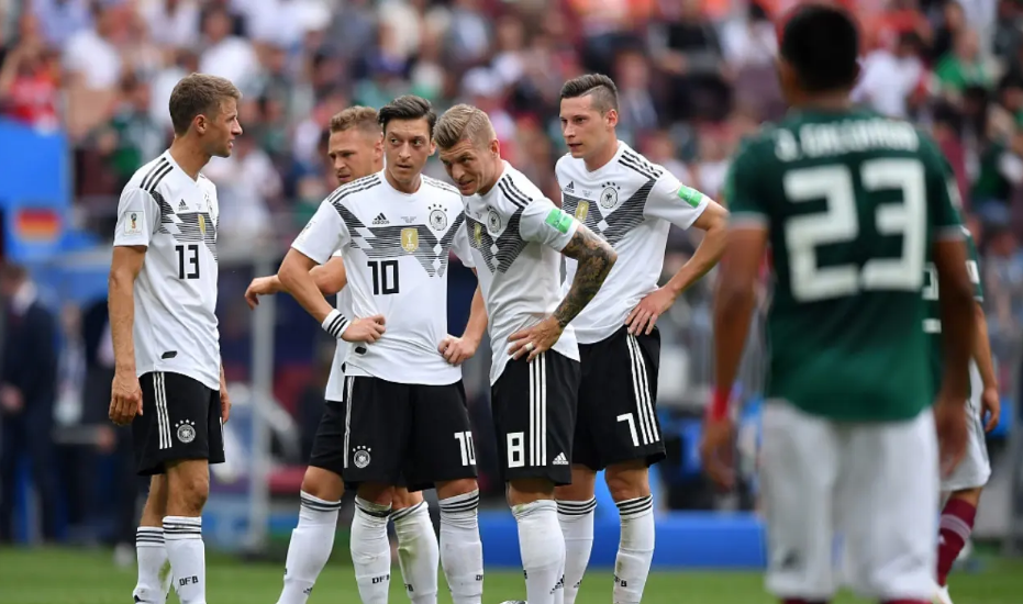 德国足球队在本届世界杯小组赛，战平西班牙队