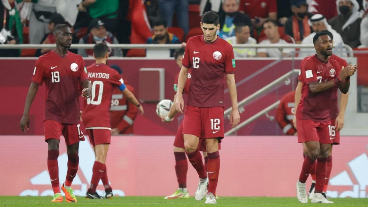 卡塔尔国家队在世界杯淘汰出局，“豪”国王也无言以对