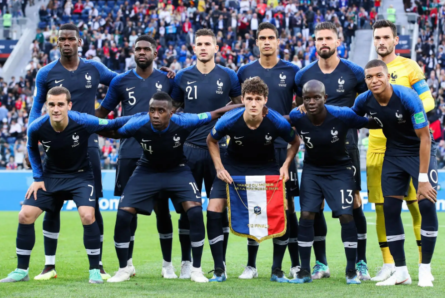 法国足球队阵容豪华，以拿下本届世界杯冠军为最终目标