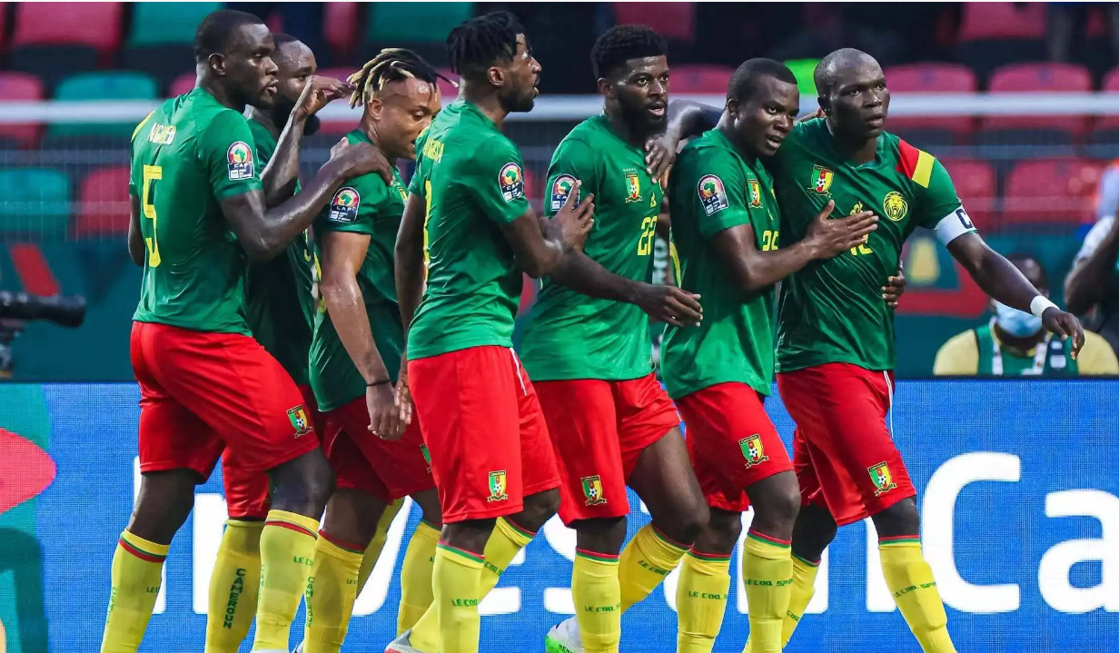 喀麦隆足球队在世界杯G组赛，以1：0得分数绝杀巴西队