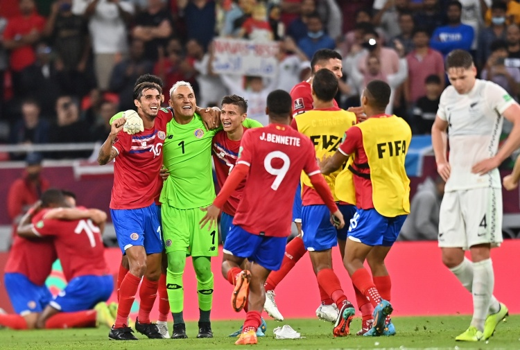 哥斯达黎加国家队遭遇死亡之组，世界杯之路面临终止