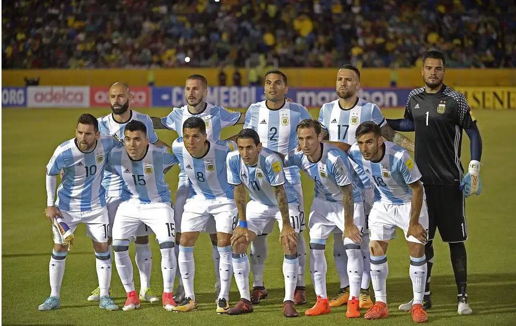 阿根廷足球队阵容球员梅西，被认为是世界杯最佳球员