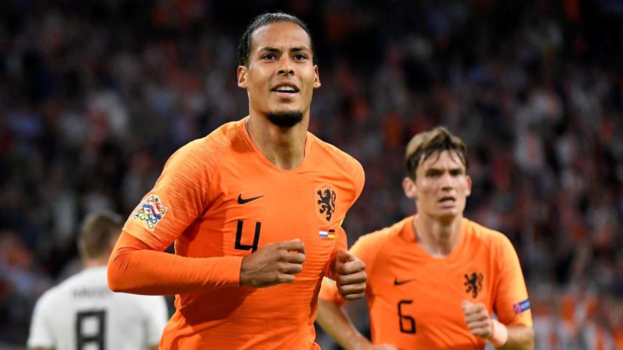 AS:世界杯有意签下萨拉比亚荷兰世界杯视频集锦