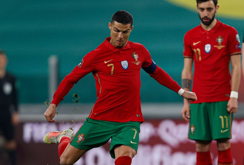 观看葡萄牙足球直播，了解世界杯参赛球员大名单