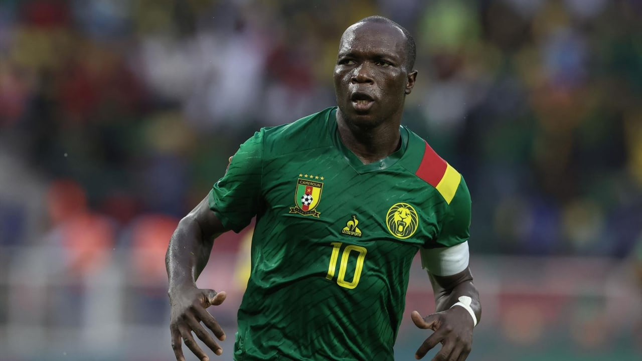 喀麦隆男足世界杯对阵最难啃的瑞士队表现不俗