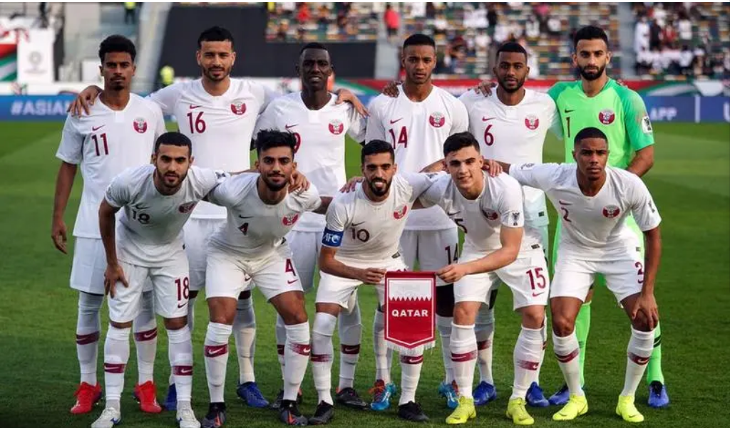 卡塔尔世界杯赛事跟踪，揭幕战落败后东道主饱受奚落和批评