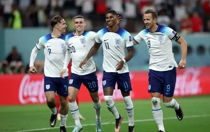 英格兰世界杯赛事分析，球员点球踢飞无缘晋级四强