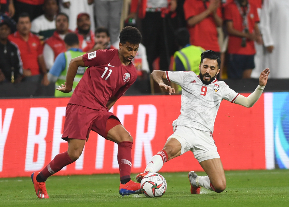 卡塔尔男子足球国家队，在本届世界杯揭幕战出局