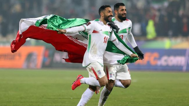 伊朗国家足球队逆袭威尔士但是没有能拿下美国遗憾出局