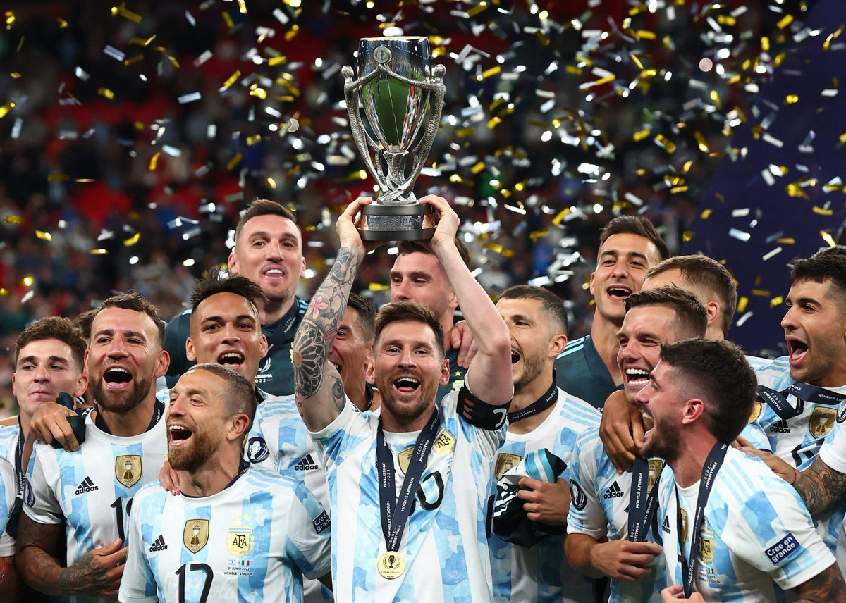 阿根廷足球队时隔36年再次捧起大力神杯令人意外