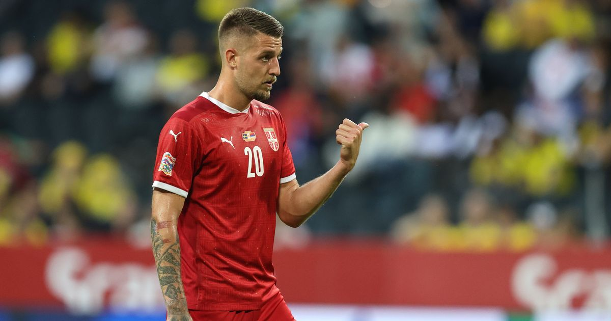 2022年塞尔维亚世界杯，球队因防守失误痛失好局