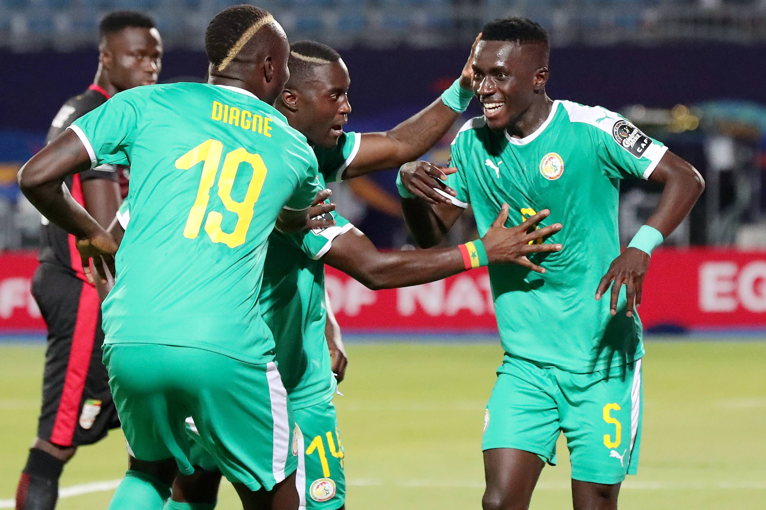 塞内加尔世界杯赛事战况，以3-1的比分首胜东道主