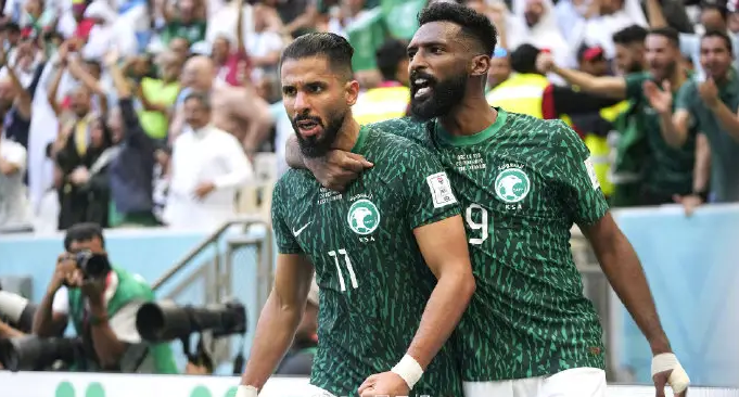 沙特国家男子足球队赛事，世界杯对战波兰队无缘获胜
