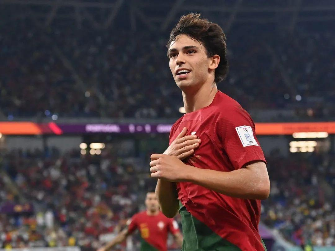 葡萄牙队世界杯赛场年轻球员表现出色获得C罗肯定