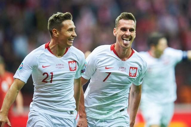 波兰足球队足球直播回顾，在世界杯的历史战绩