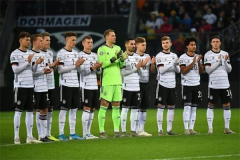 SC弗莱堡教练承认德国足球越来越残酷