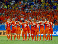 荷兰国家队在世界杯失败了但距离夺冠不远了