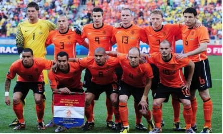 荷兰队阵容,卡塔尔世界杯,荷兰,后卫,中场