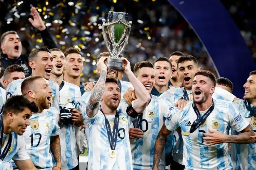 阿根廷队赛事,阿根廷世界杯,斯卡罗尼,马丁内斯,卡塔尔
