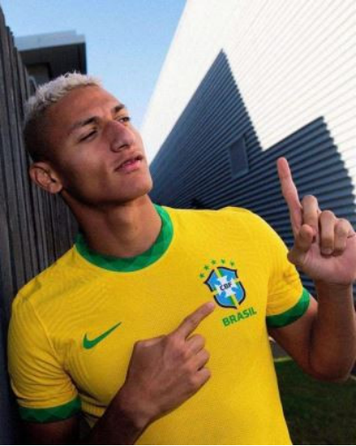 巴西国家男子足球队球衣,阿森纳,南安普顿,世界杯