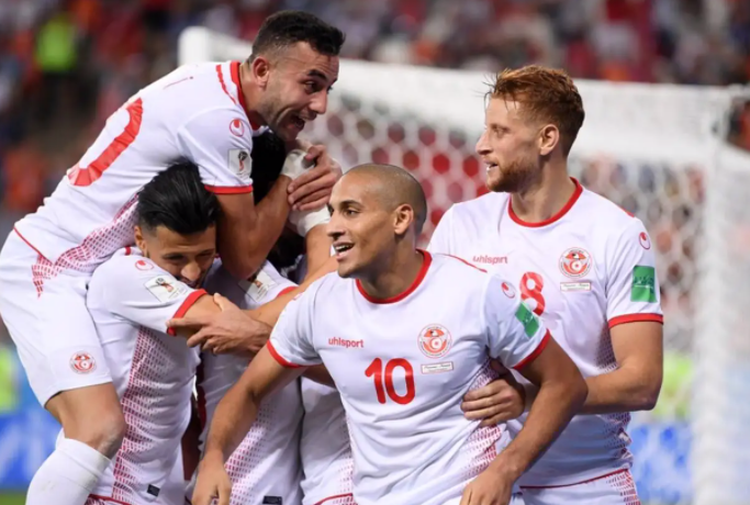 突尼斯足球队比赛,世界杯,尤文图斯