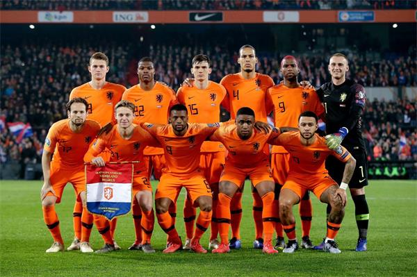 荷兰队世界杯名单,埃弗顿,世界杯