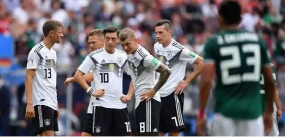 德国队赛事,德国世界杯,欧洲球队,球迷关注,世界杯决赛圈
