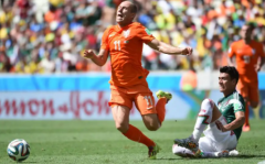 荷兰队在 2022 年世界杯上几乎没有竞争力，原因是对手实力强大