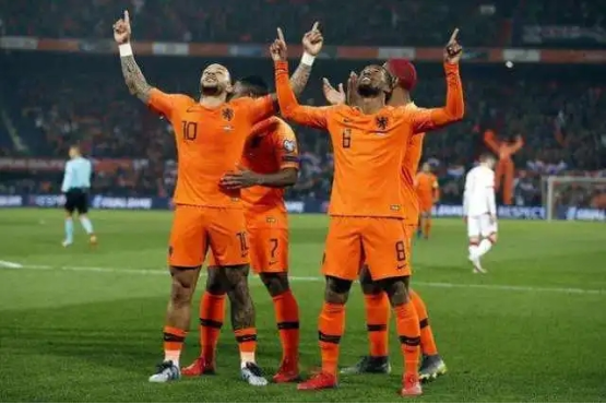 荷兰足球队世界杯预测,贝尔,贝克汉姆,齐达内,皇马,世界杯