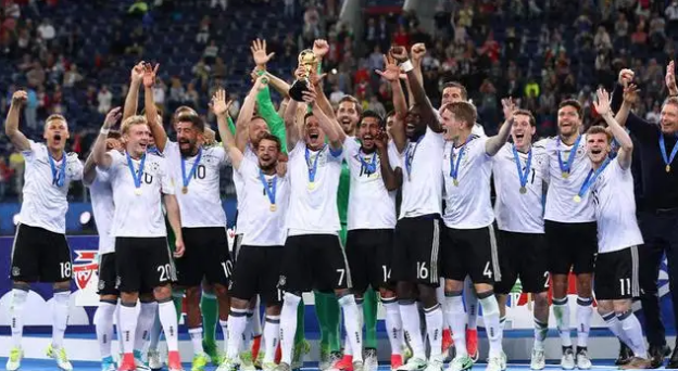 德国男子足球队,德国世界杯,勒夫,拜仁,瓜迪奥拉