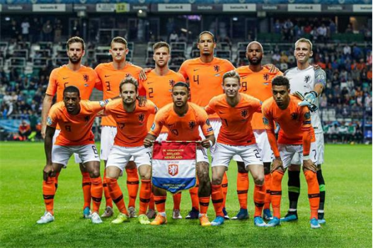 荷兰足球队2022世界杯,特尔施特根,巴萨,世界杯