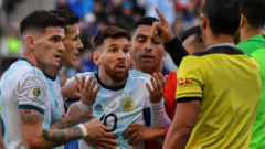 如果本赛季世界杯因疫情延期下赛季该怎么办？阿根廷球队视频