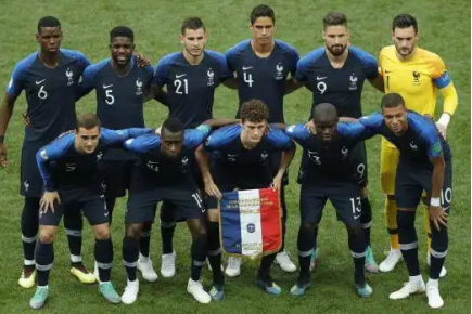 法国足球队,法国世界杯,奖牌,记分牌,防守