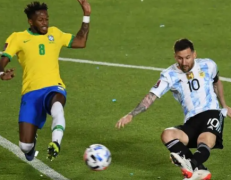 阿根廷球队对暴力行为进行强烈的反抗，希望世界杯能够顺利进