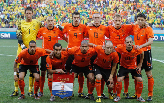 荷兰国家队阵容,荷兰世界杯,博古伊斯,范加尔,德容