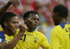 世界杯曼联1-1狼队战报:马沙尔主罚博格巴点球被铲球厄瓜多尔国