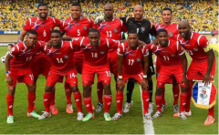 哥斯达黎加队比赛展开了激烈的斗争，在世界杯赛场上一鸣惊人