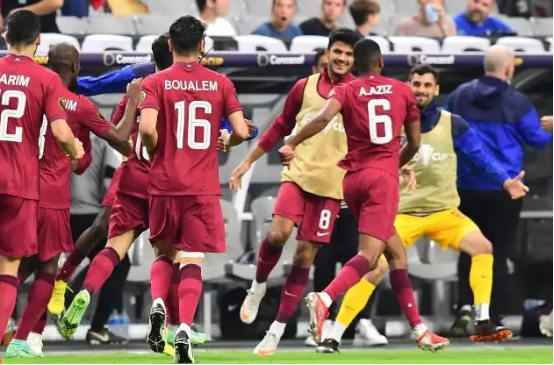 卡塔尔足球队,卡塔尔世界杯,亚洲,荷兰队,无冕之王