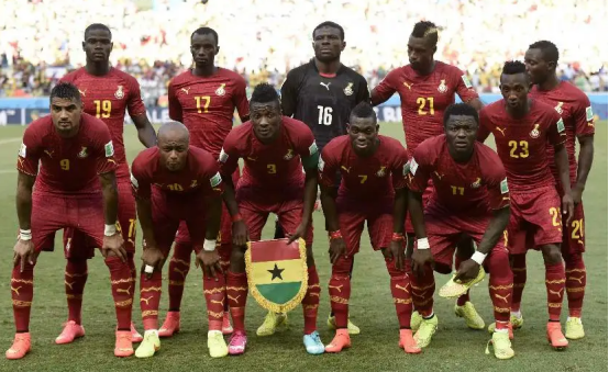 加纳队阵容,加纳世界杯,迈克尔·奥伦加,法伊兹·塞马尼,科摩罗群岛