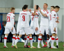 世界杯3-2世界杯本泽马单刀罗德里戈建功波兰足球队赛事