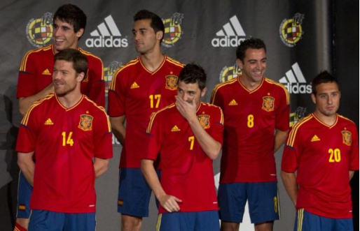 西班牙足球队在线直播免费观看,库尔图瓦,皇家马德里,世界杯