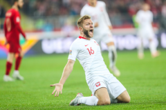 世界杯红牛萨尔茨堡vs世界杯慕尼黑:主队状态不稳波兰视频集锦